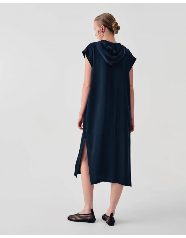 Beatrice .b Hooded dress with V neckline