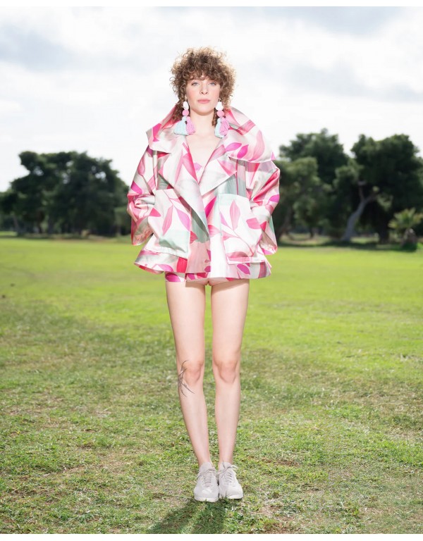 Vassilis Zoulias oversized big collar jacket