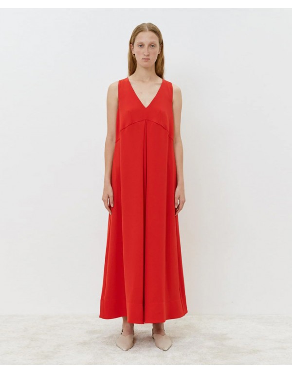 V neckline red jumpsuit