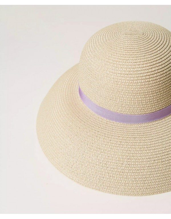 Straw hat with Oval T