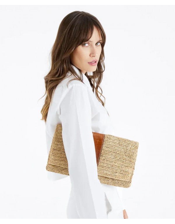 Pouch with natural raffia