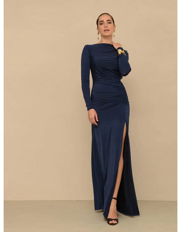 Μακρύ φόρεμα σκούρο μπλε με εντυπωσιακό άνοιγμα στην πλάτη